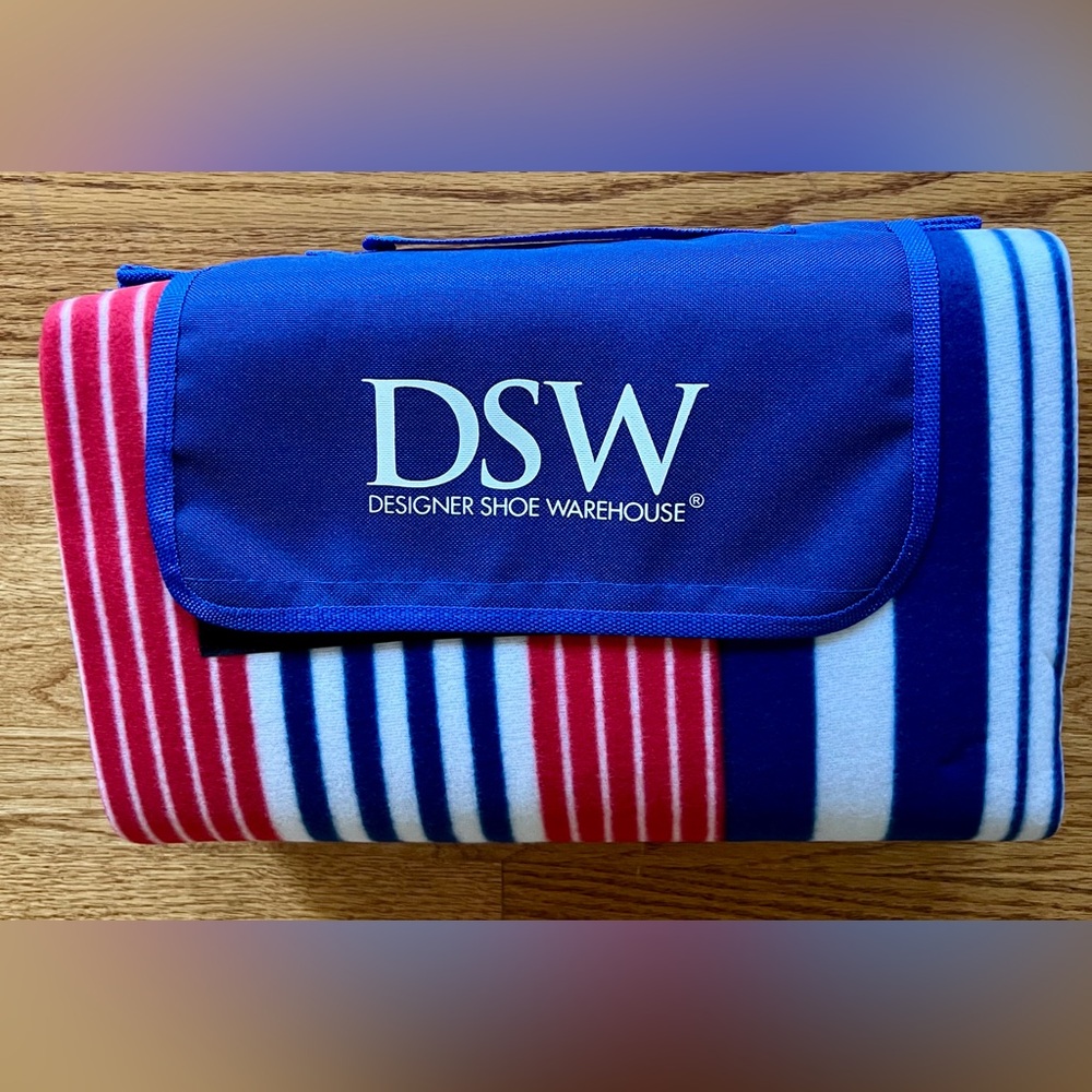 New DSW Beach Blanket- Yoga Mat - Patriot Colors - 52” x 68” - Folds To 14” x 9”